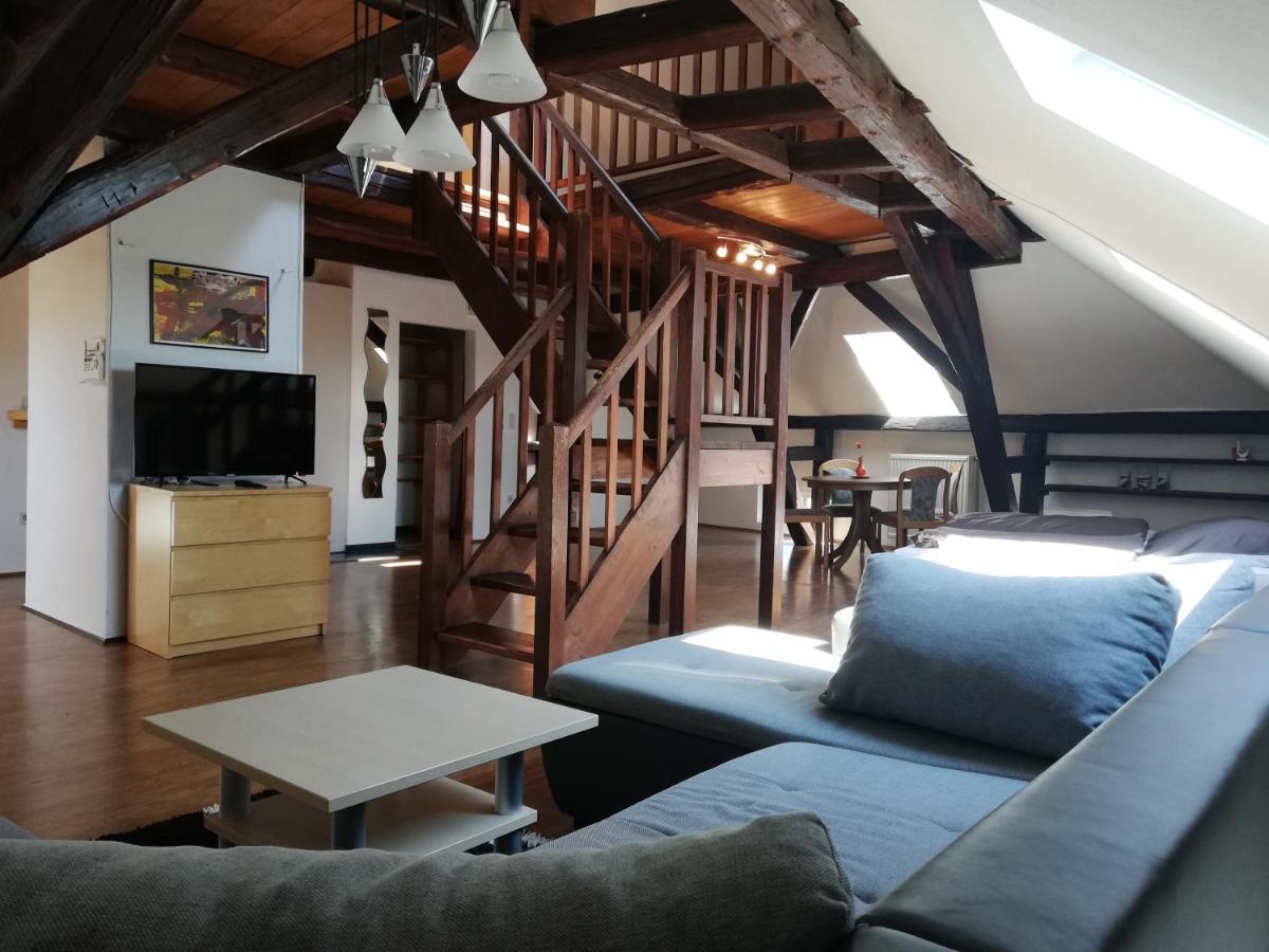 Ferienwohnung Gruner Baum Naila Esterno foto